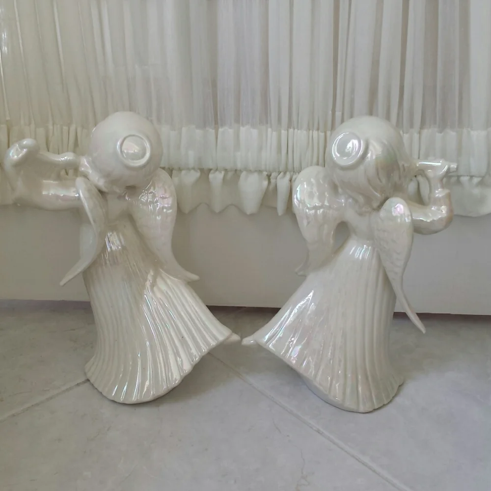 Set of 2 Angel Figurines